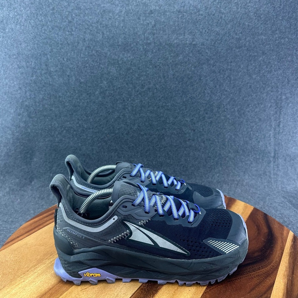 Altra Olympus 5 Black Lavender Trail Running Shoes ALOA7R74020 Women's Size 7